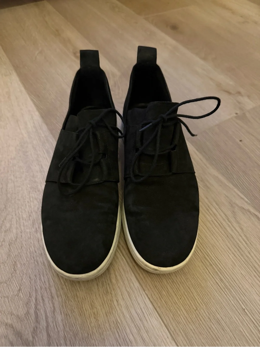 Eileen Fisher Black Kipling Easy Nubuck Leather Sneakers Women’s Size 8.5